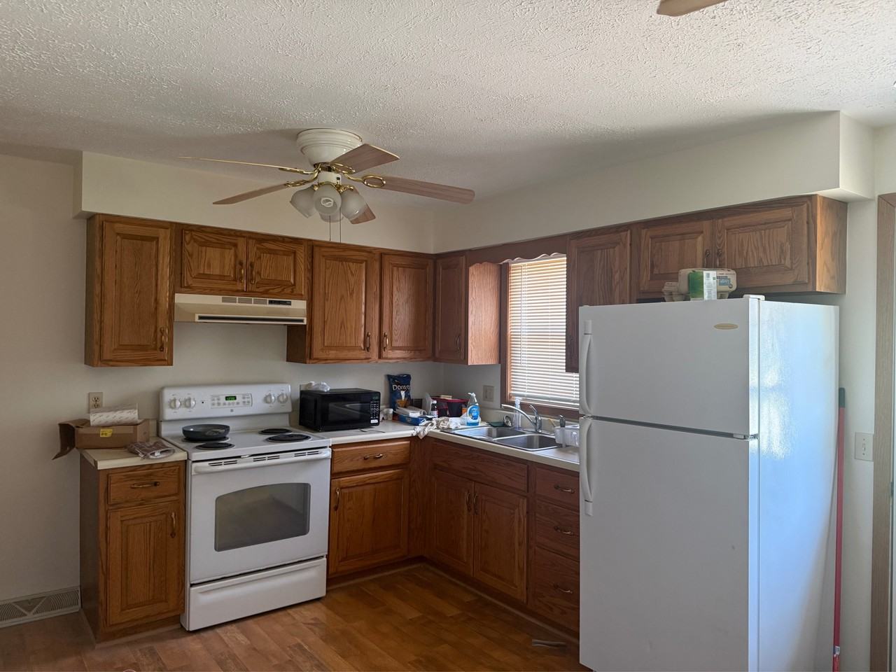 74 Evergreen Terrace Drive - Photo 3 of 9