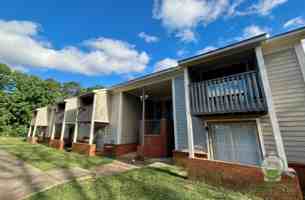 featured image of 500 Fairview St