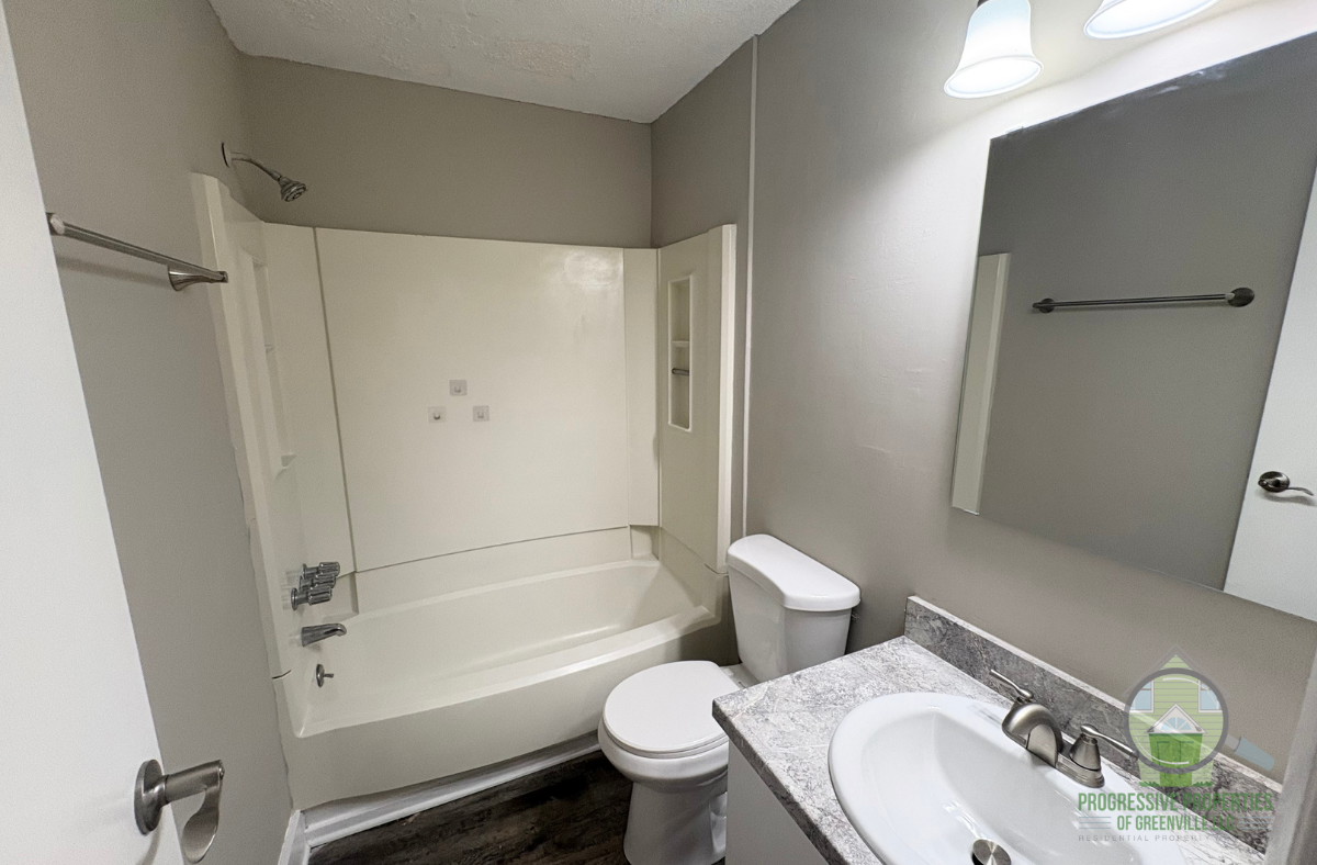 500 Fairview Street - Photo 5 of 12