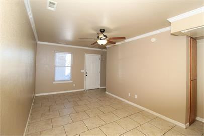 2060 N Leverett Avenue - Photo 3 of 16