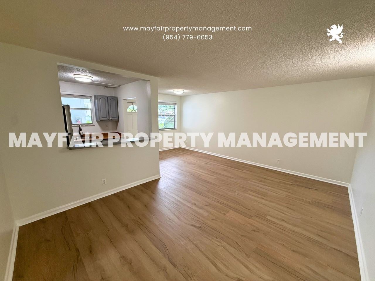 5661 Southwest 36th Court - Photo 5 of 14