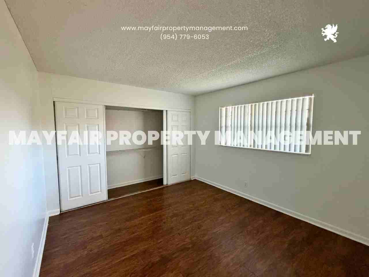 3400 Northwest 50th Avenue - Photo 4 of 36