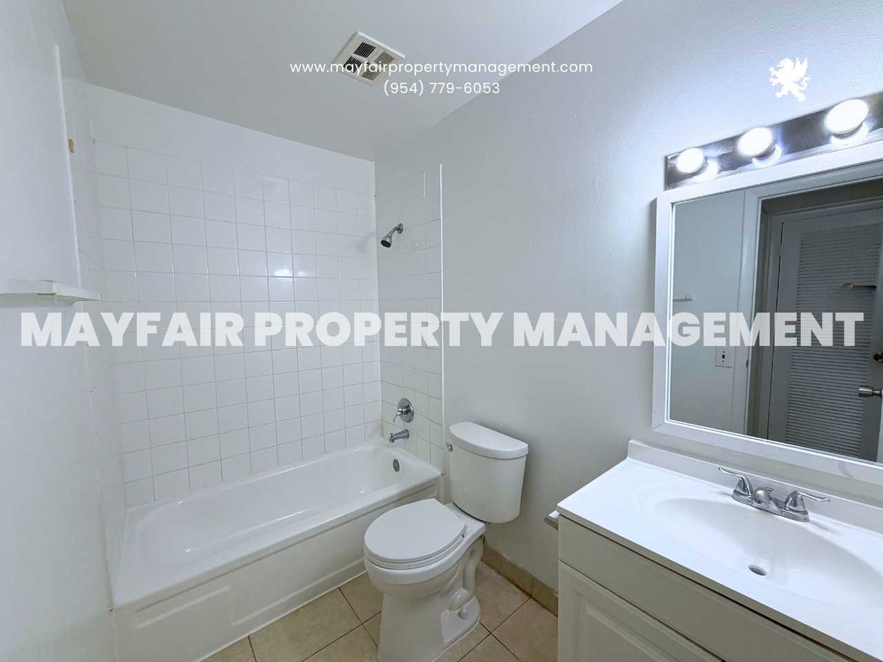 3460 Northwest 50th Avenue - Photo 5 of 35