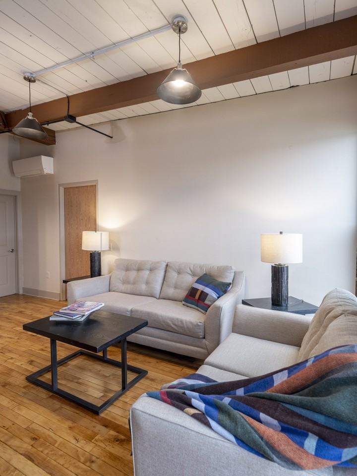 227 West Water - Photo 5 of 9