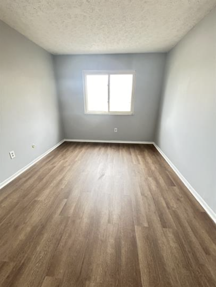 2414 King Avenue - Photo 6 of 10