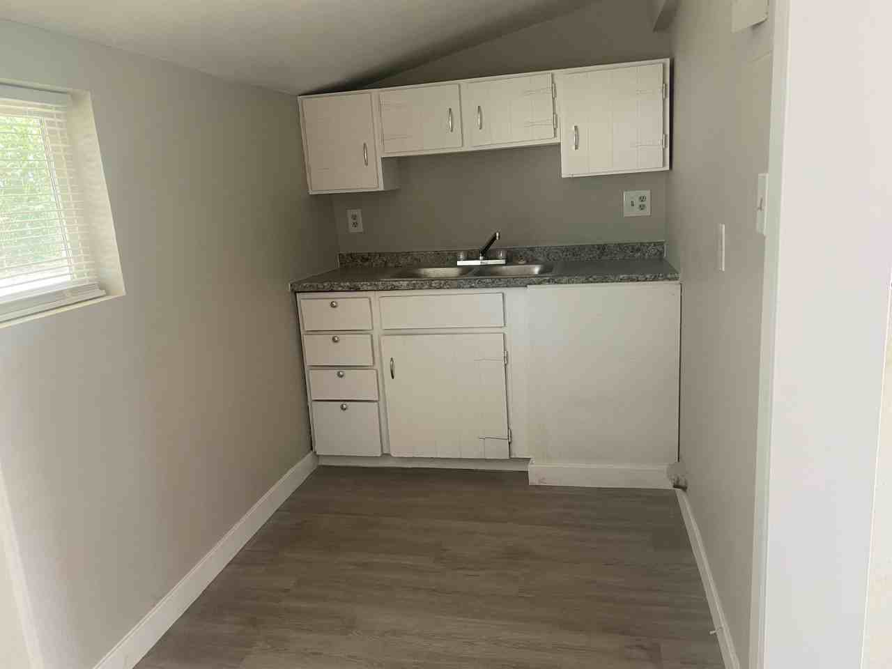 8250 Brighton Road - Photo 5 of 11