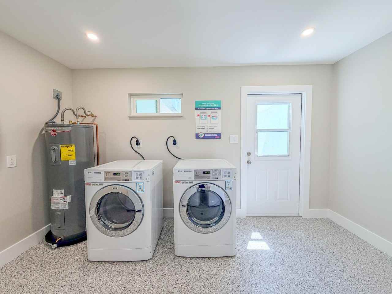 1602 South Street - Photo 3 of 5