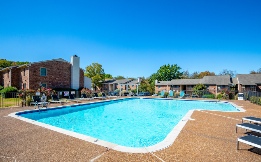 Western Hills Apartments - Photo 5 of 41