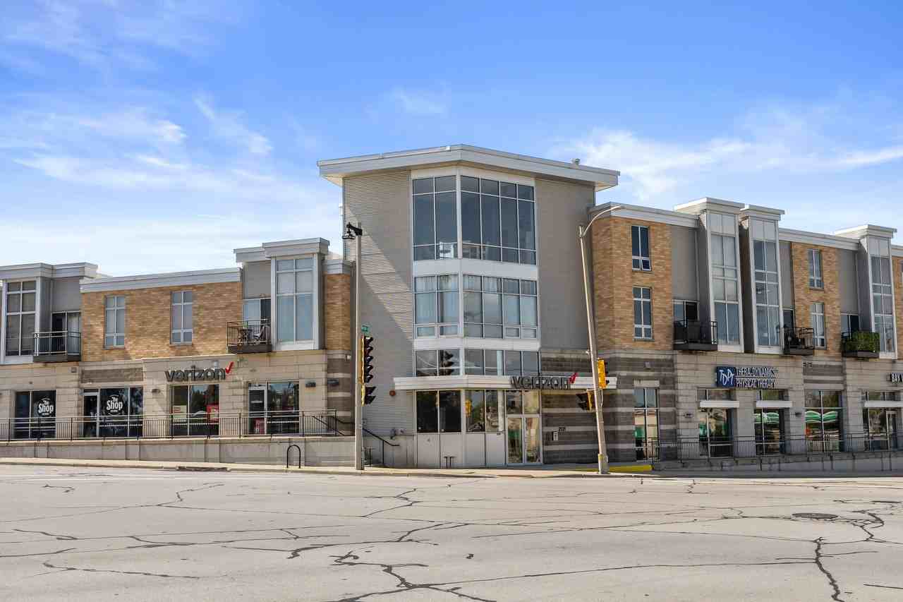 2121 South Kinnickinnic Avenue #107 - Photo 7 of 21
