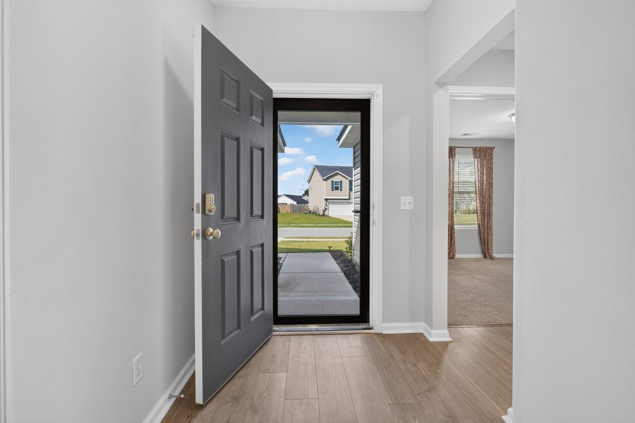 8 Marsh Salt Ln #1 - Photo 6 of 30
