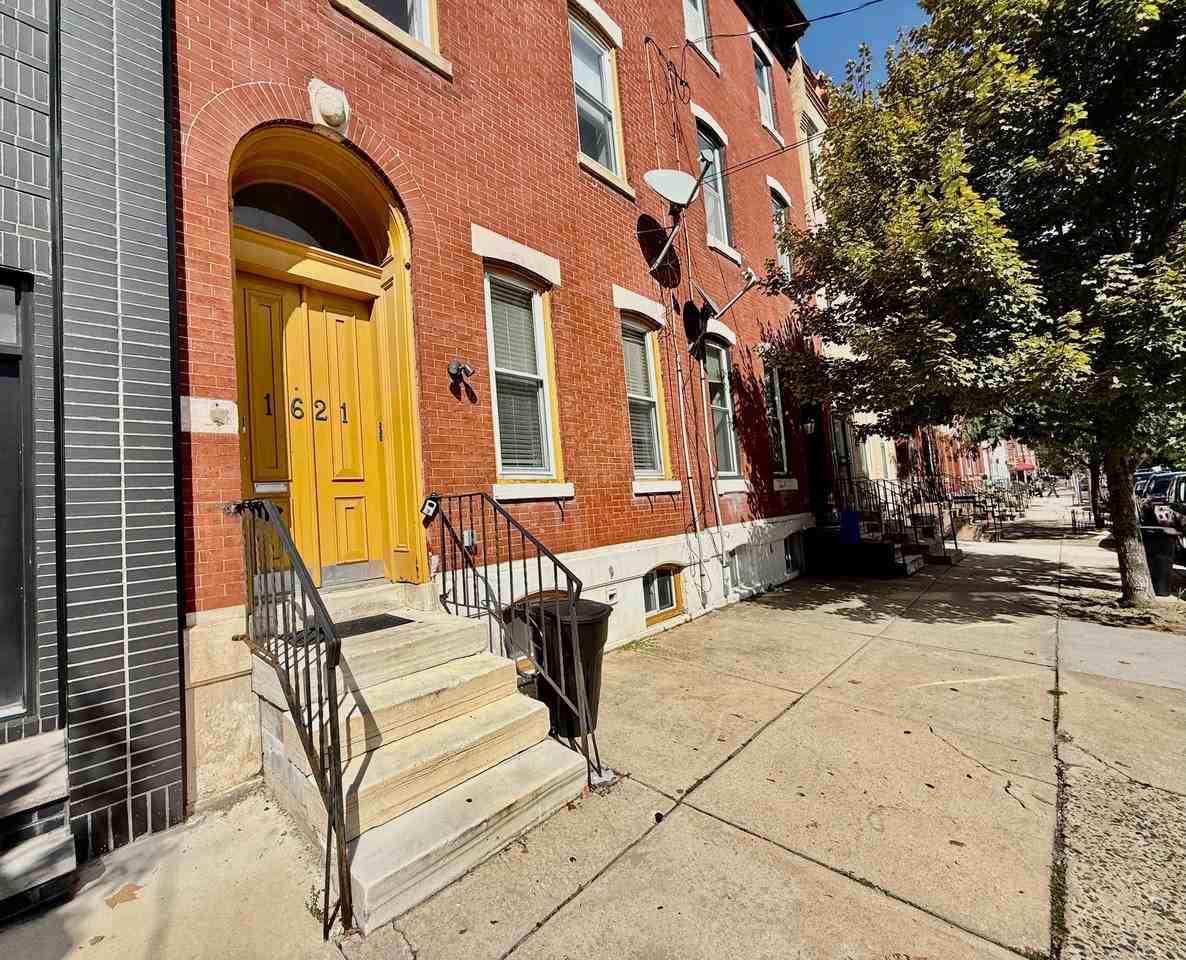 1621 Christian St 1st Fl #1stFL - Photo 3 of 35