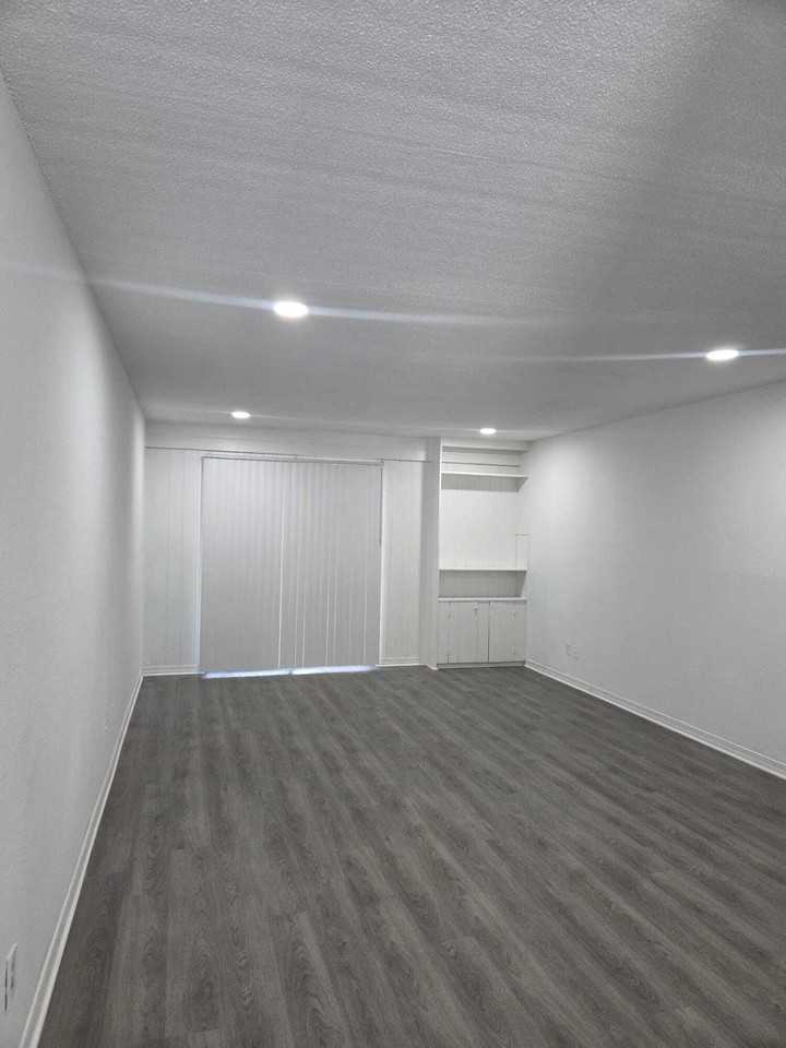 PEPPERWOOD APARTMENTS DPM LLC - Photo 7 of 46