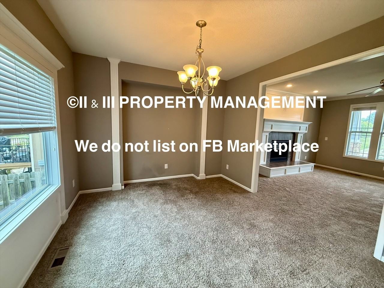 9548 Roundtree St #1 - Photo 5 of 35