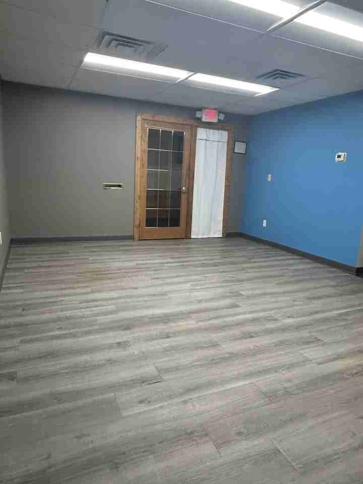 302 East Howard Street - 114,116,118 - Photo 7 of 10