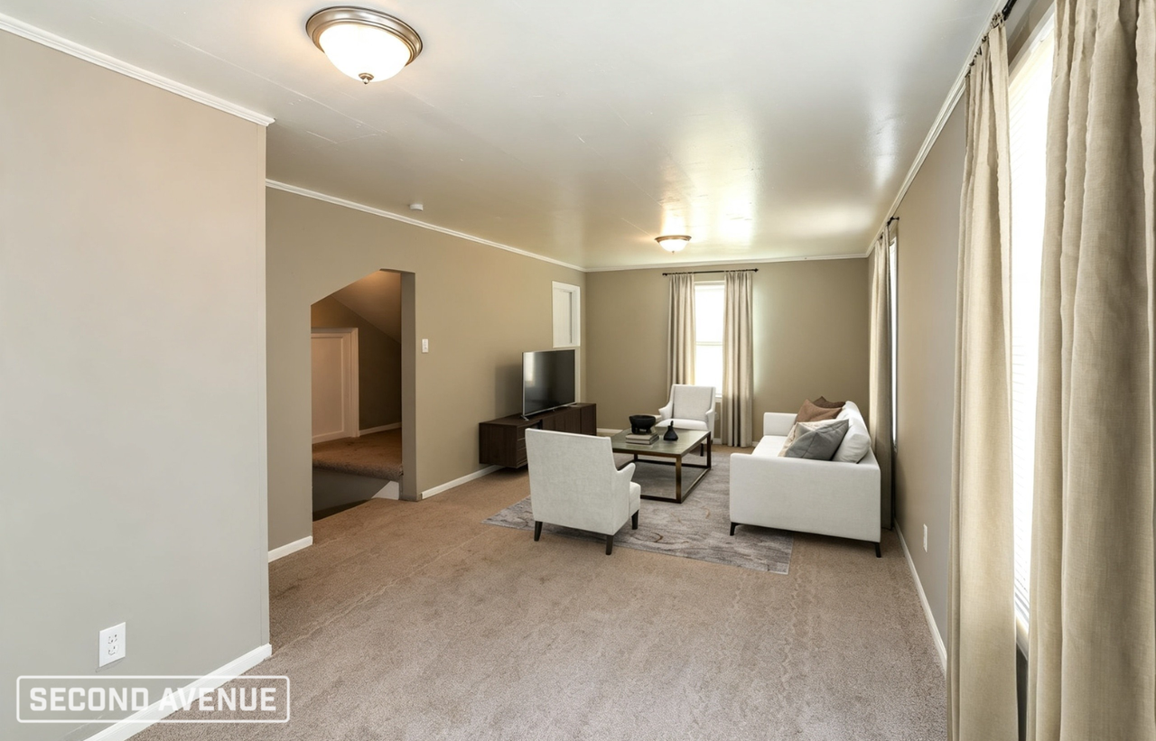 8027 Garfield Ave - Photo 4 of 15