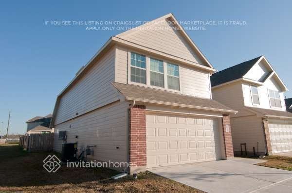 2528 Open Range Dr - Photo 2 of 21