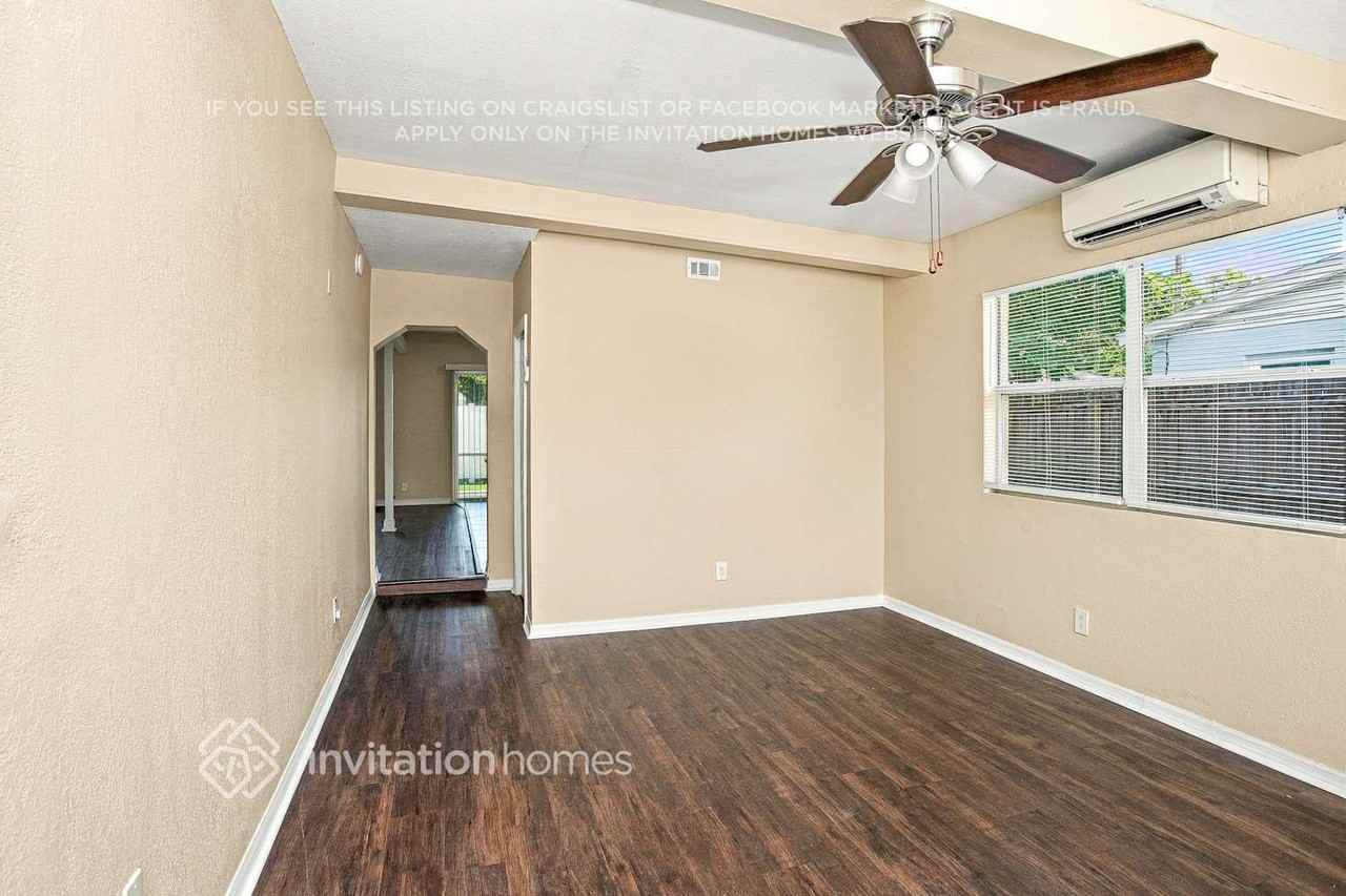 5620 86th Ave N - Photo 4 of 17