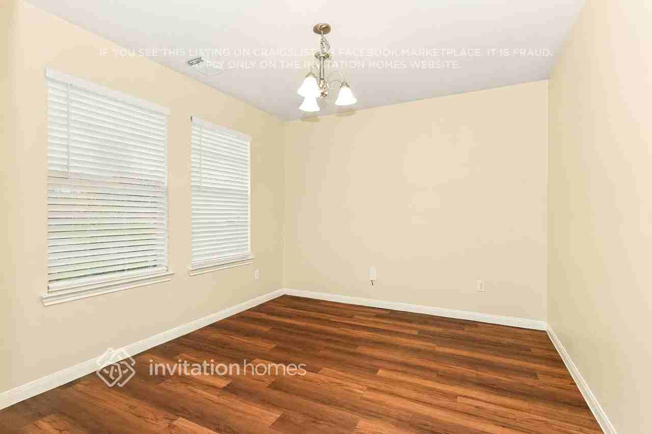 15802 Parmley Creek Ct - Photo 7 of 17