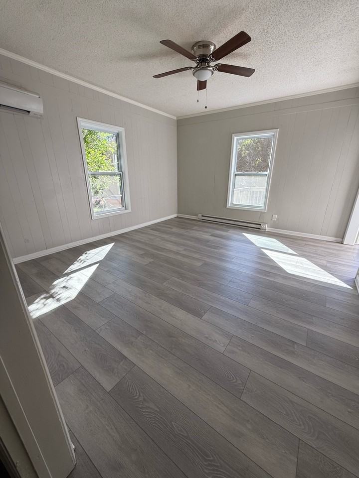 118 W Carolina Ave #1 - Photo 2 of 6