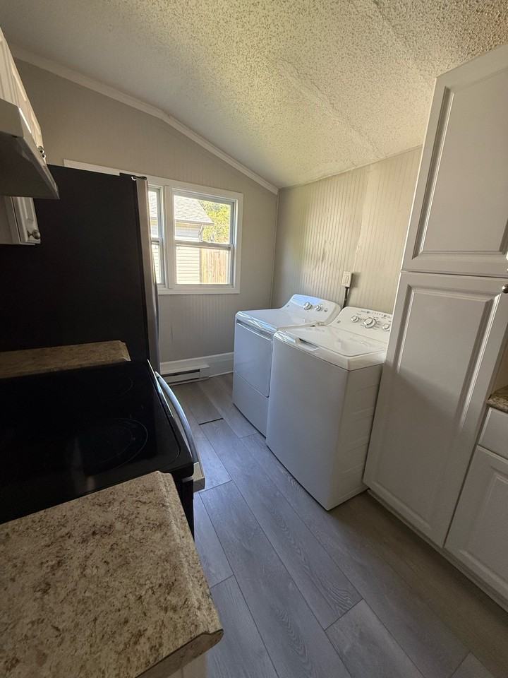 118 W Carolina Ave #1 - Photo 4 of 6