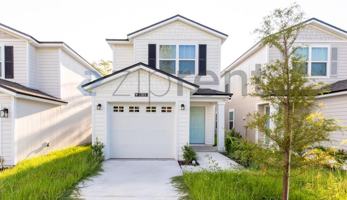 featured image of 1303 Pangola Dr