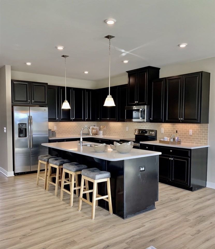 472 Killarney Park #1 - Photo 3 of 16