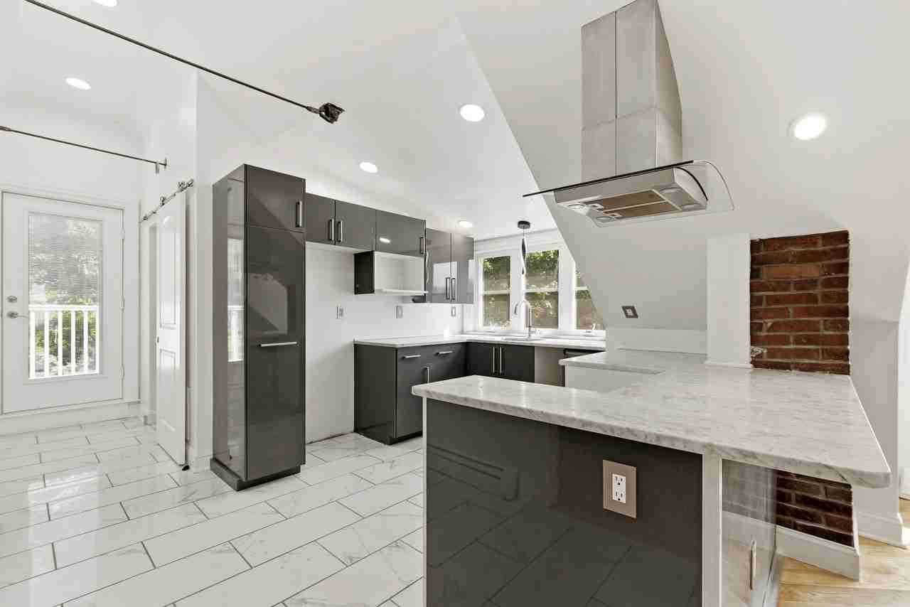 481 Danforth St #3 - Photo 2 of 27