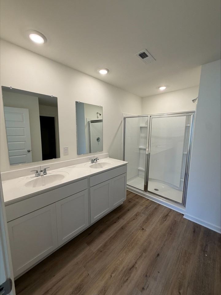 1140 Waverly Ln Sw #1 - Photo 4 of 10