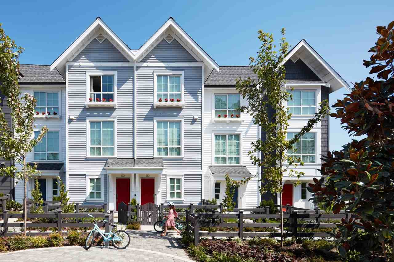 Gardner Living Apartments & Townhomes - Photo 2 of 50