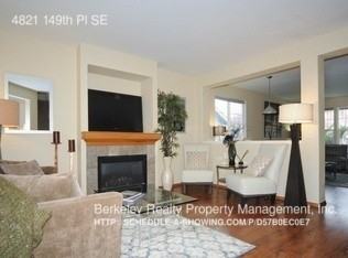 4821 149th Pl SE - Photo 3 of 5