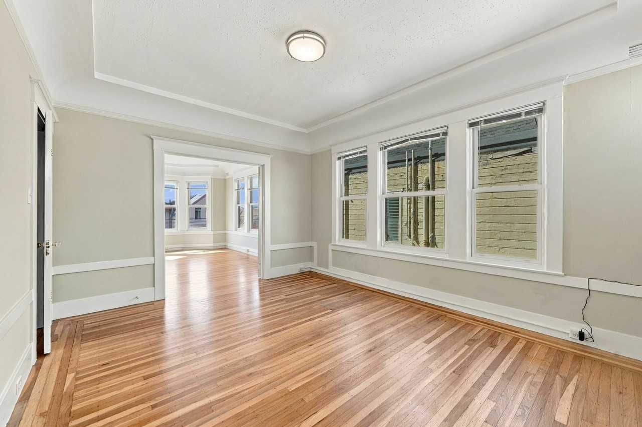 492 2nd Ave - Photo 3 of 27