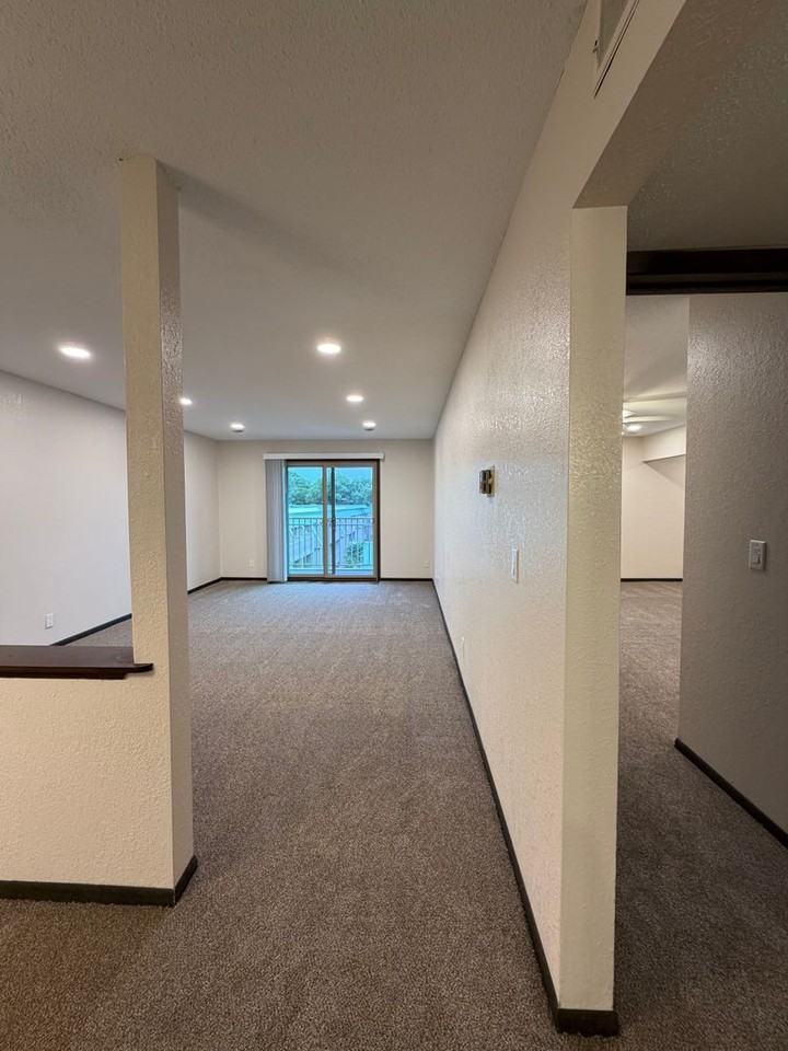 1260 Larpenteur Ave W #420 - Photo 3 of 19