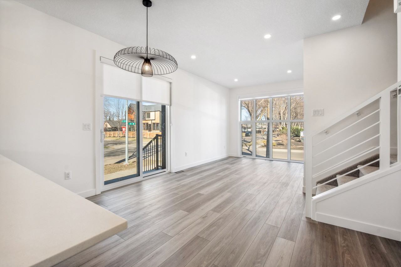 7132 93 St Nw - Photo 2 of 17