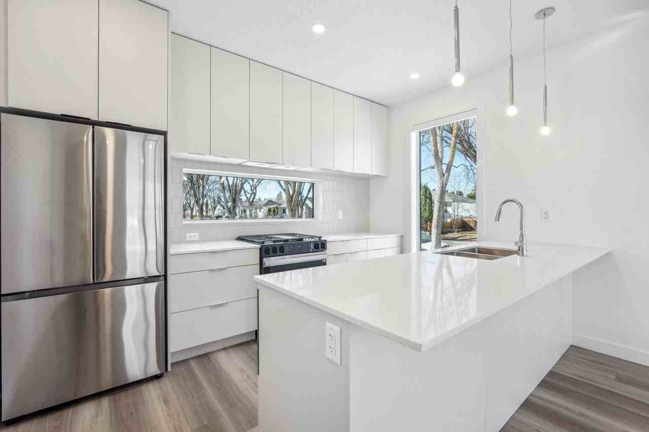 7132 93 St Nw - Photo 3 of 17