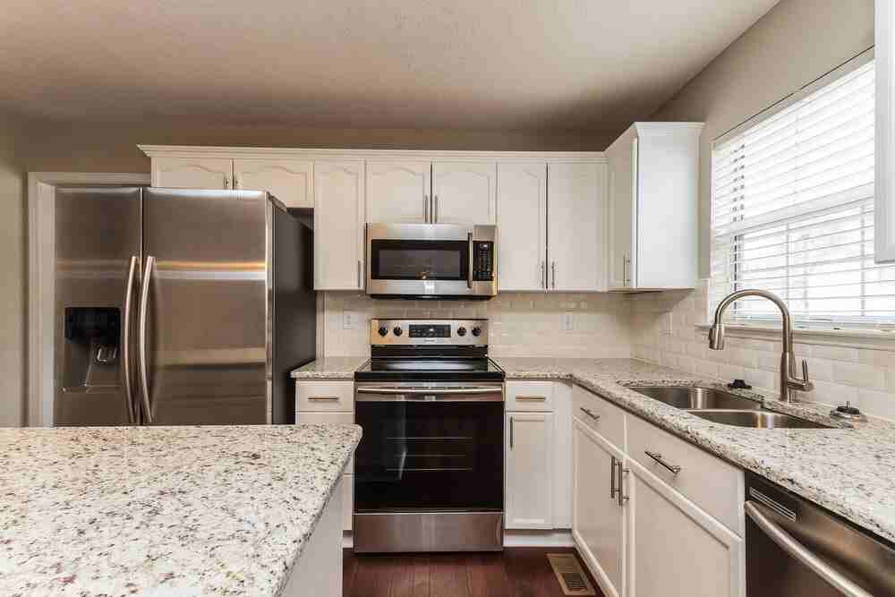 7409 Derby Meadows Ct - Photo 6 of 15