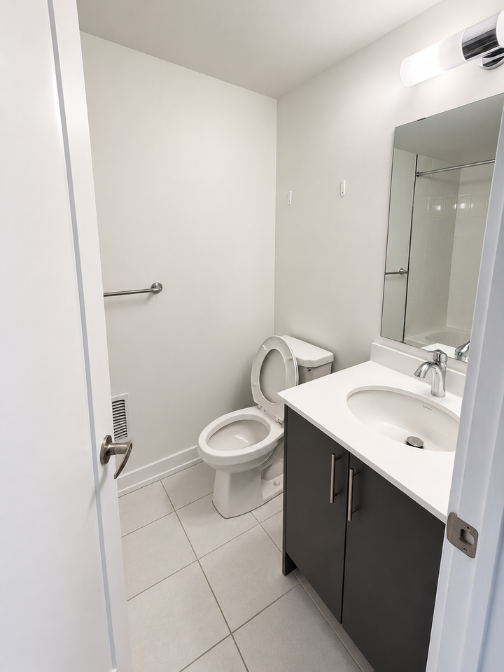 940 St David St N - Photo 5 of 20