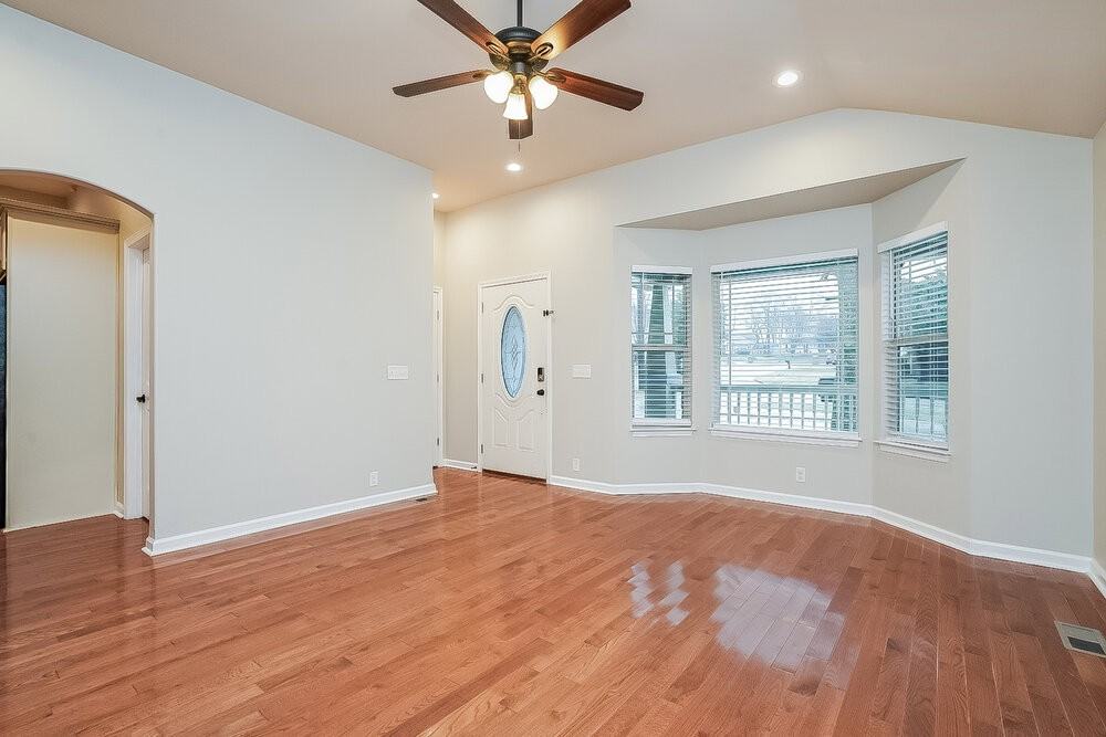 3310 Anderson Rd - Photo 3 of 16