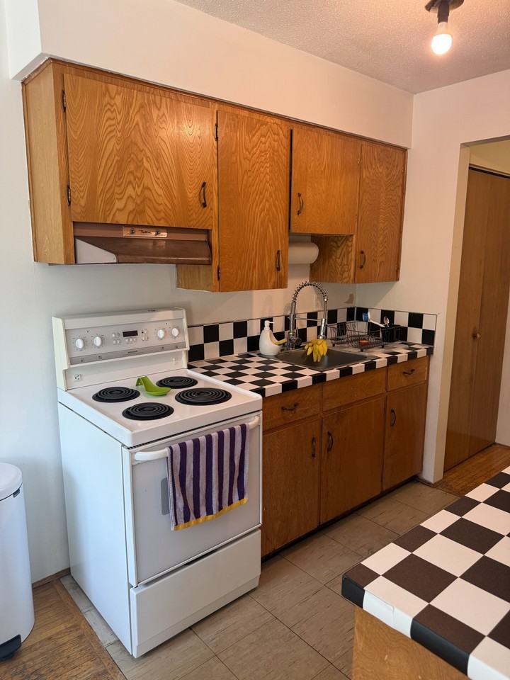 McLean Dr & E 7th Ave #7 - Photo 5 of 11