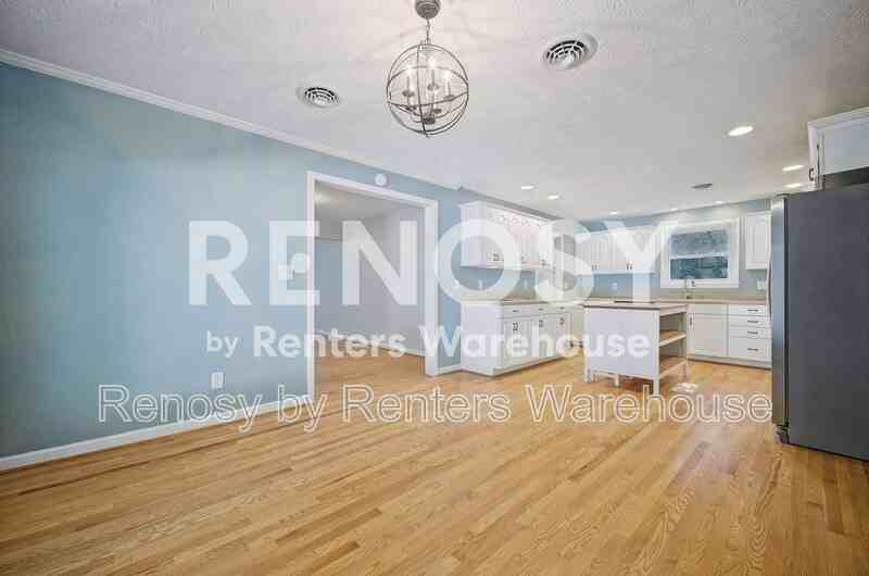 117 Beverly Ave - Photo 4 of 33