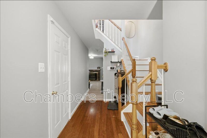 2447 Clover Field Cir - Photo 6 of 39