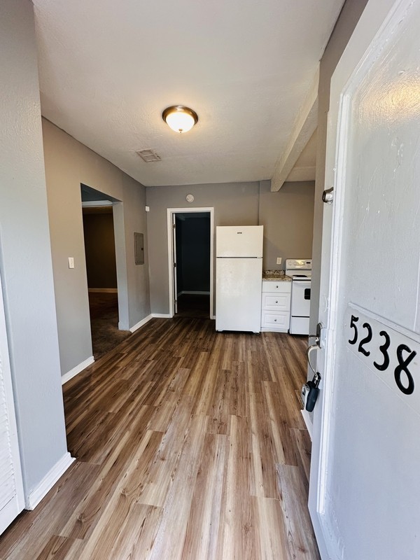5238 San Juan Ave - Photo 2 of 10