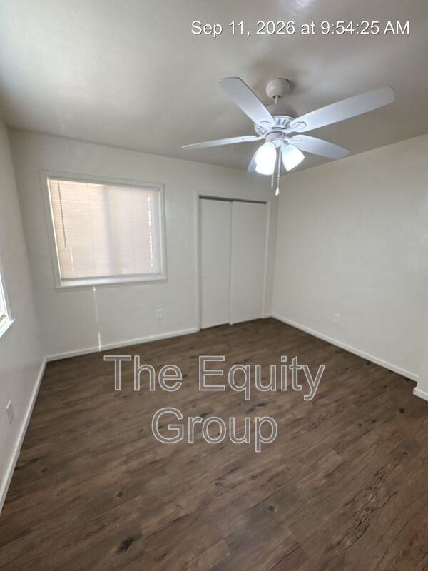 924 W Goshen Ave - Photo 6 of 11