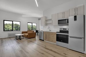 featured image of 440 Monroe Ave