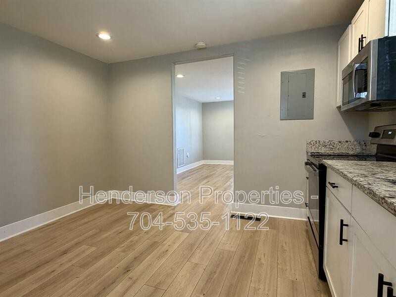 2001 Plaza Ave - Photo 4 of 16