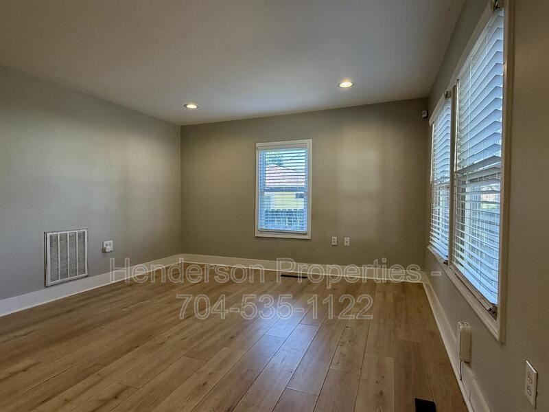 2001 Plaza Ave - Photo 6 of 16