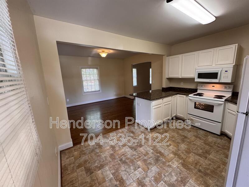 224 Harrill St - Photo 6 of 19