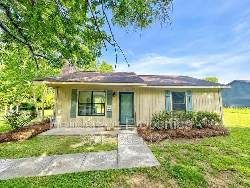 7314 Meadowland Dr - Photo 2 of 12