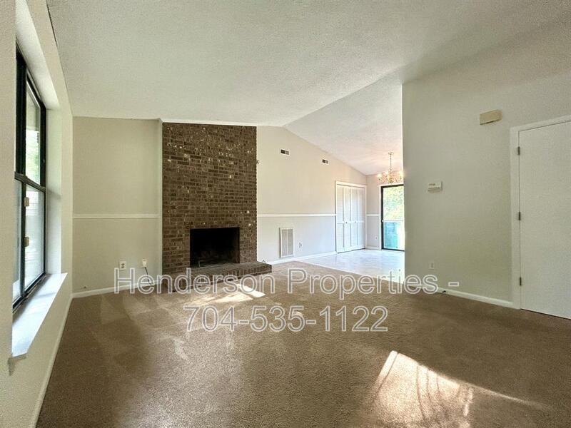 7314 Meadowland Dr - Photo 5 of 12