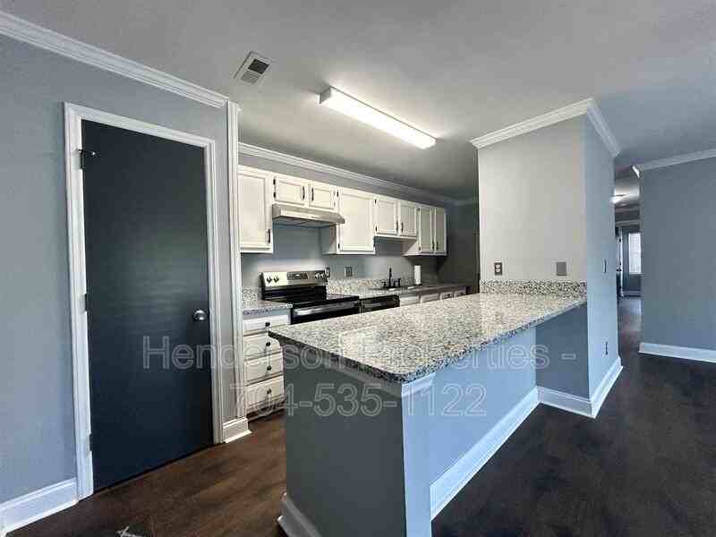 6125 Meadow Rose Ln - Photo 6 of 17