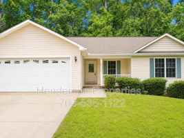 featured image of 1938 Lake Run Dr
